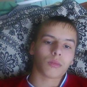 Илья, 22 года, Чита