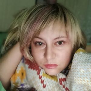 Оксана, 37 лет, Братск