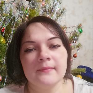 Девушки в Балашове: Лариса, 40 - ищет парня из Балашова