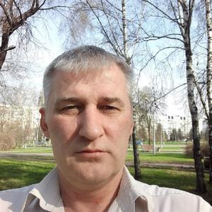 Парни в Новокузнецке: Олег, 47 - ищет девушку из Новокузнецка