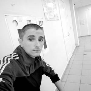 Гена, 24 года, Хабаровск