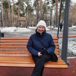 Девушки в Екатеринбурге: Ирина, 59 - ищет парня из Екатеринбурга