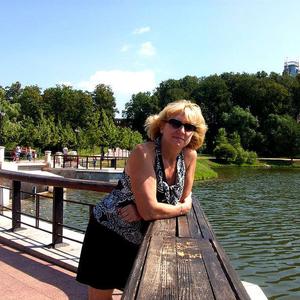 Девушки в Ульяновске: Oksana Lipatova, 58 - ищет парня из Ульяновска