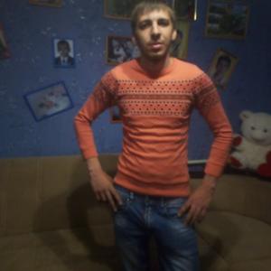 Парни в Буденновске: Толя, 26 - ищет девушку из Буденновска