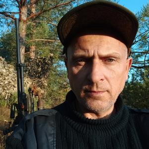 Михаил, 48 лет, Киров