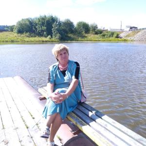 Девушки в Екатеринбурге: Раиса, 60 - ищет парня из Екатеринбурга