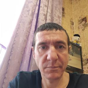 Анатолий, 46 лет, Бачатский