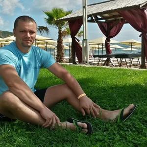 Юрий, 38 лет, Саратов