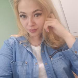 Девушки в Петрозаводске: Ульянка, 23 - ищет парня из Петрозаводска