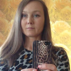 Девушки в Владивостоке: Irina, 45 - ищет парня из Владивостока