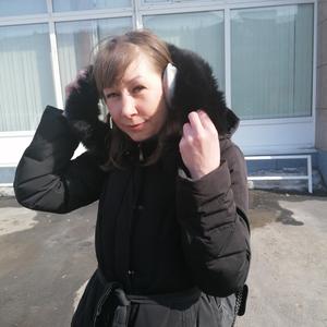 Девушки в Рубцовске: Юлия, 45 - ищет парня из Рубцовска