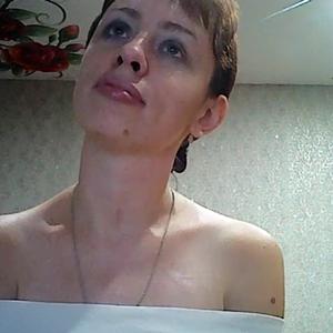 Девушки в Екатеринбурге: Елена, 37 - ищет парня из Екатеринбурга