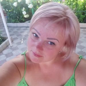 Девушки в Мурманске: Наталья, 41 - ищет парня из Мурманска