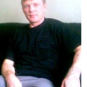 Парни в Лесосибирске: Геннадий, 46 - ищет девушку из Лесосибирска