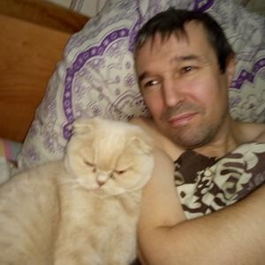 Парни в Новокузнецке: Юрий, 48 - ищет девушку из Новокузнецка