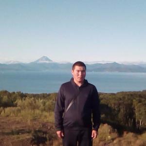 Парни в Горно-Алтайске: Влад, 27 - ищет девушку из Горно-Алтайска