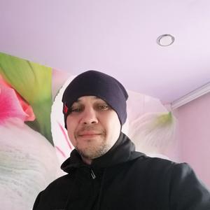 Парни в Саратове: Виктор, 39 - ищет девушку из Саратова