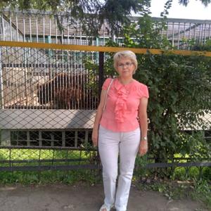 Девушки в Черногорске: Елена, 48 - ищет парня из Черногорска