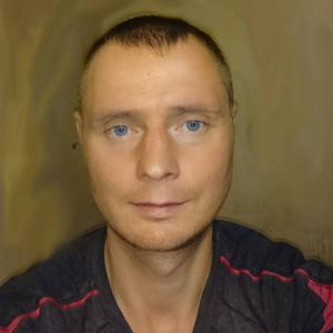 Парни в Магадане: Алексей, 45 - ищет девушку из Магадана
