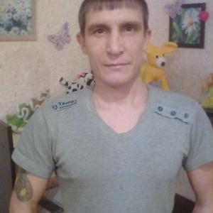 Парни в Прокопьевске: Артём, 44 - ищет девушку из Прокопьевска