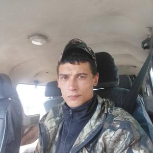 Парни в Богучаре: Сергей, 28 - ищет девушку из Богучара