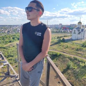 Парни в Магнитогорске: Ринат, 26 - ищет девушку из Магнитогорска