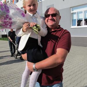 Парни в Пскове: Илья, 65 - ищет девушку из Пскова