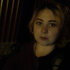 Девушки в Смоленске: Ина, 25 - ищет парня из Смоленска