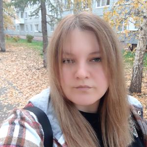 Девушки в Омске: Марина, 33 - ищет парня из Омска