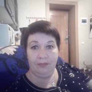 Девушки в Мурманске: Ирина, 57 - ищет парня из Мурманска
