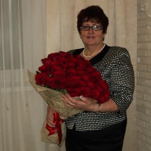 Нина, 64 года, Омск