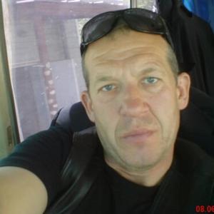 Парни в Южно-Сахалинске: Сергей, 64 - ищет девушку из Южно-Сахалинска