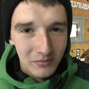 Аркадий, 21 год, Азов