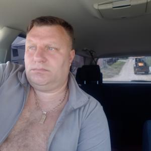 Олег, 53 года, Анапа
