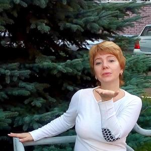 Девушки в Казани (Татарстан): Джулия, 45 - ищет парня из Казани (Татарстан)