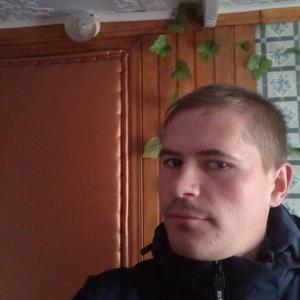 Парни в Барнауле (Алтайский край): Антон, 33 - ищет девушку из Барнаула (Алтайский край)