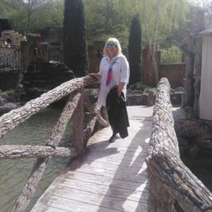 Irina, 59 лет, Волгоград