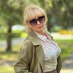 Девушки в Новокузнецке: Светлана, 51 - ищет парня из Новокузнецка