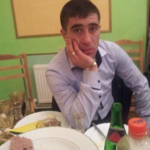 Парни в Крымске: Артур, 38 - ищет девушку из Крымска