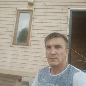 Михаил, 49 лет, Каменский