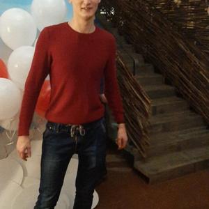 Парни в Волгограде: Андрей, 26 - ищет девушку из Волгограда