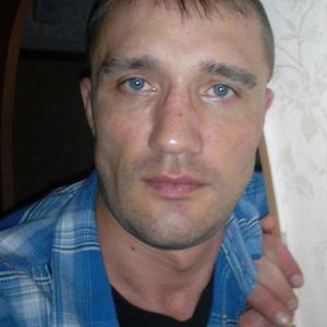 Парни в Комсомольске-На-Амуре: Александр Хохлов, 49 - ищет девушку из Комсомольска-На-Амуре