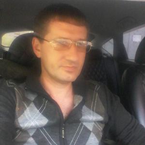 Парни в Владивостоке: Евгений, 49 - ищет девушку из Владивостока