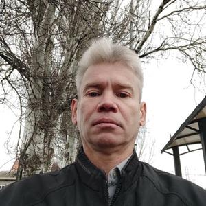 Парни в Таганроге: Грей, 43 - ищет девушку из Таганрога