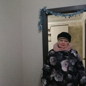 Девушки в Невинномысске: Елена Стриевич, 66 - ищет парня из Невинномысска