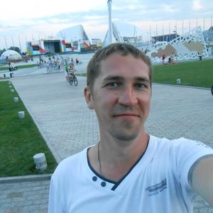 Парни в Краснокамске: Михаил, 42 - ищет девушку из Краснокамска