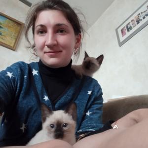 Девушки в Мурманске: Надежда, 34 - ищет парня из Мурманска
