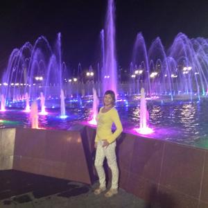 Девушки в Таганроге: Карина, 33 - ищет парня из Таганрога