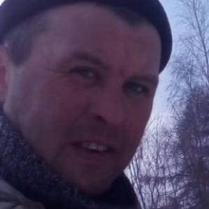 Парни в Якутске: Sem, 45 - ищет девушку из Якутска