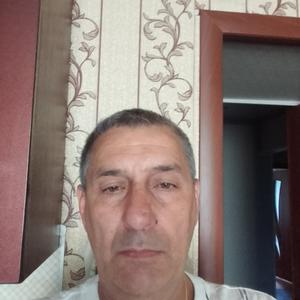 Виктор, 57 лет, Невинномысск